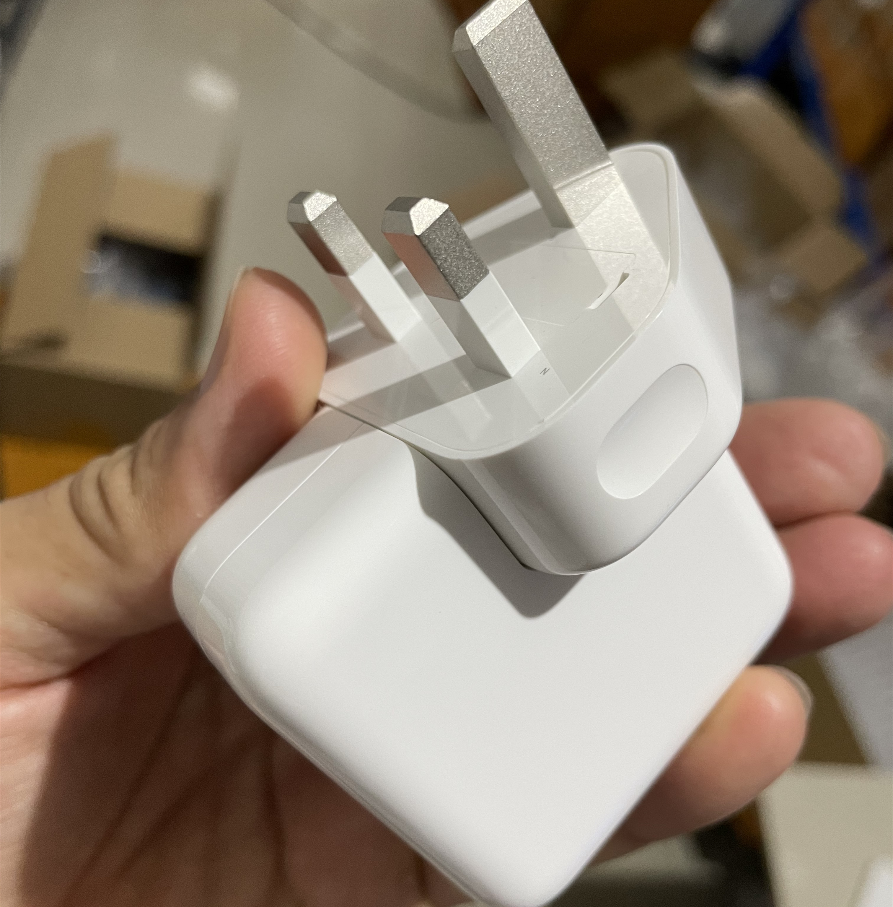 蘋果13新加坡版價格蘋果13全部型號及價格